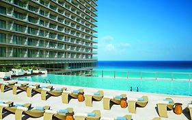 Secrets The Vine Cancun Hotel